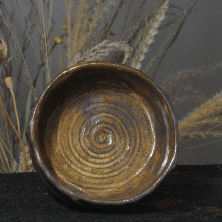 Handmade Chawan – MOMENT – Ceramic Bowl Kurinuki - Image 3