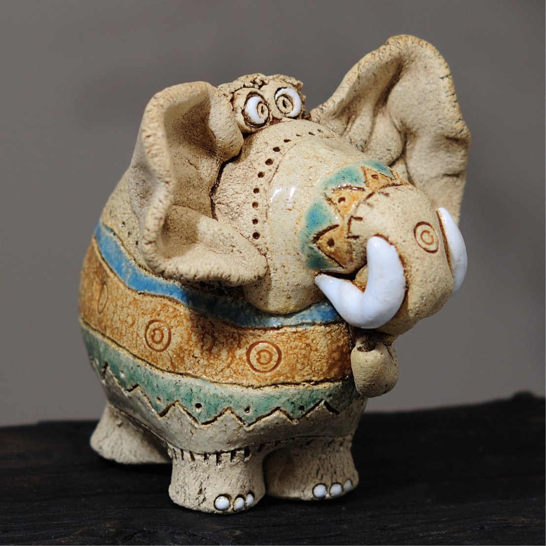Керамічний слон ручної роботи, декоративна керамічна скульптурка для інтер’єру