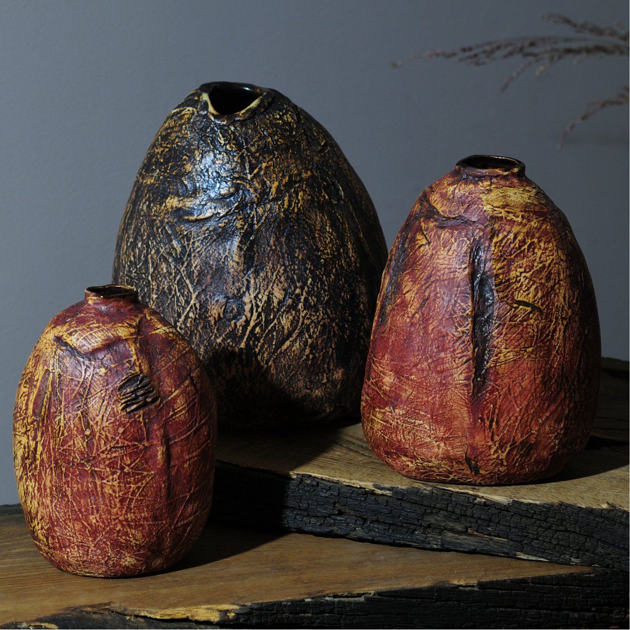 Декоративні керамічні вази ручної роботи, художня кераміка для інтер’єру